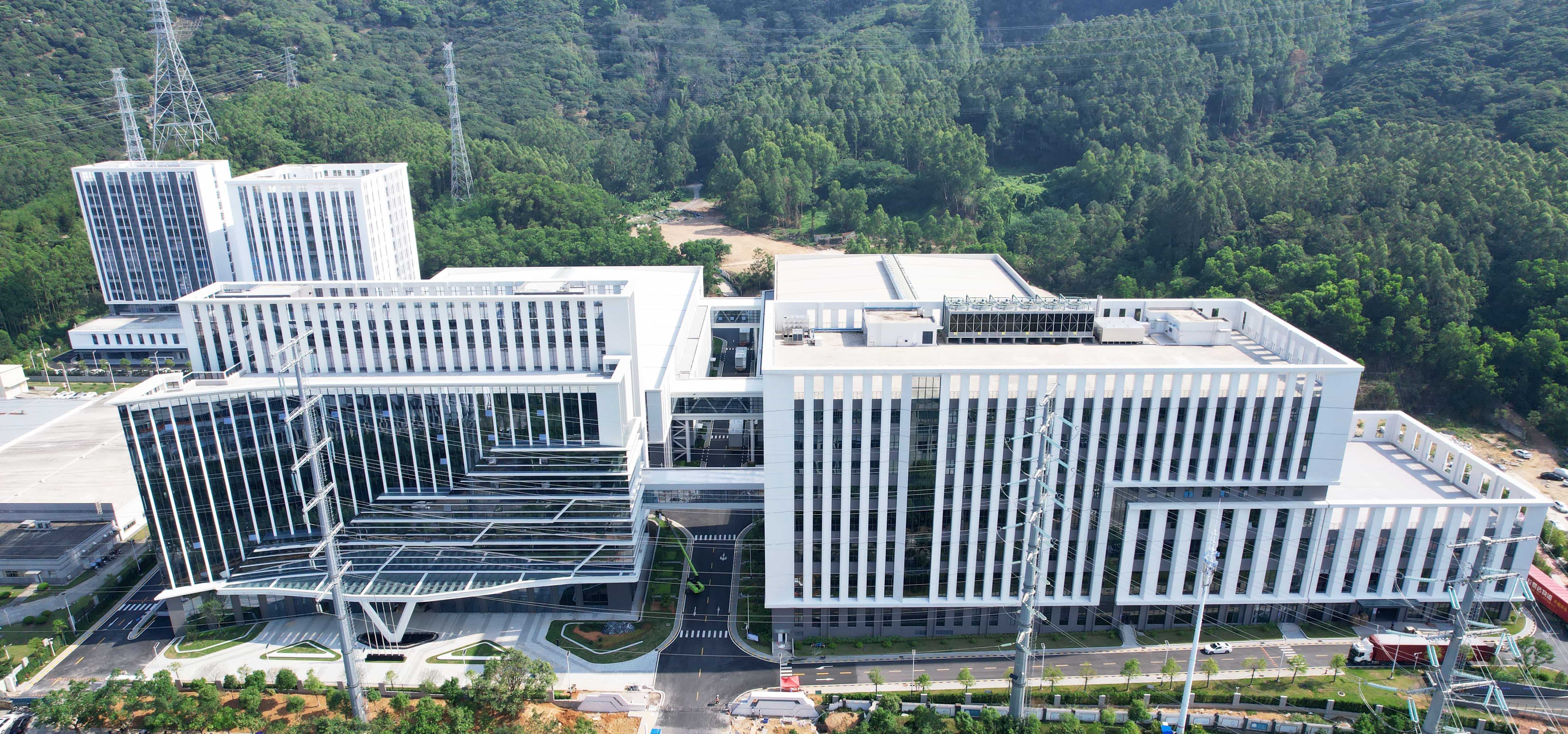 瞄准新质生产力，布局新智造：探秘智光新型储能产业园